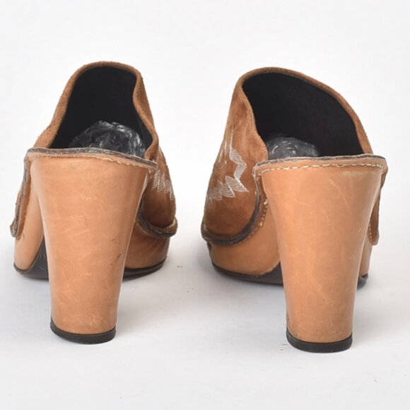 Donald Pliner Western Couture Embroidered Clogs Size 8.5 - Picture 5 of 7